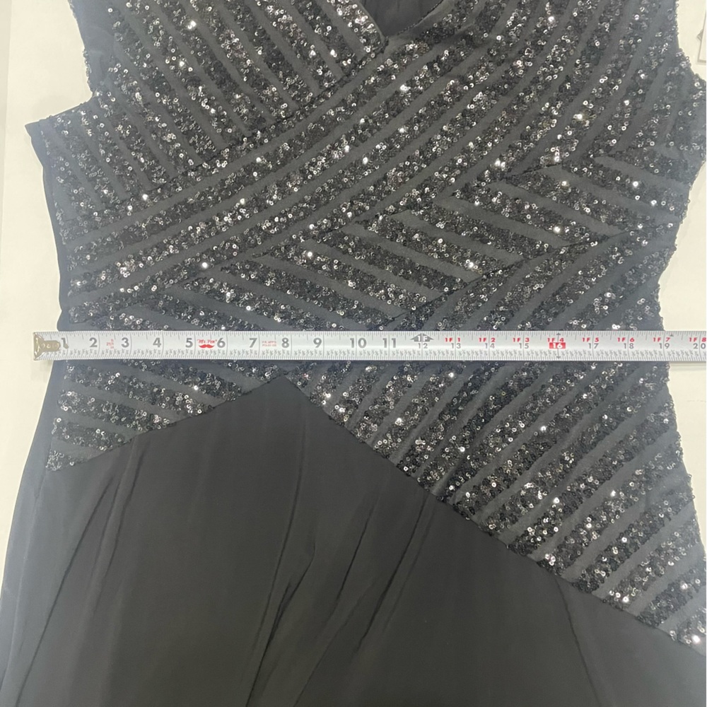 Maya Brooke Formal Evening Gown Dress. Size 18. NEW. Asymmetrical. Elegant. - Picture 15 of 16